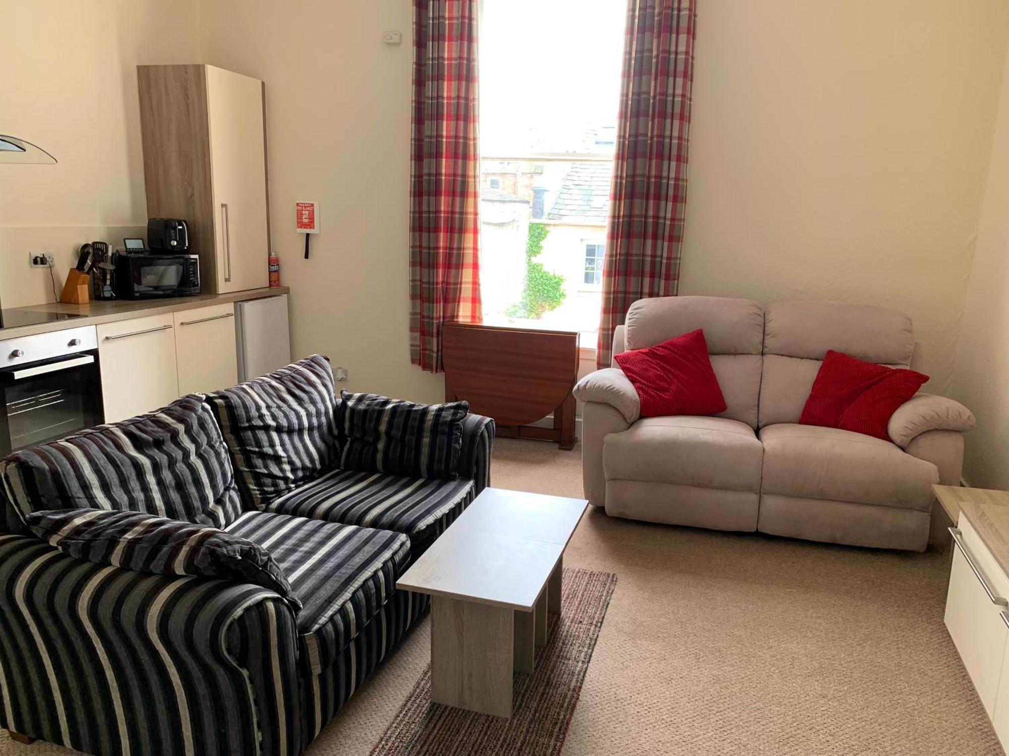 Charlotte Street 2 Bedroom Apartment Еър Екстериор снимка